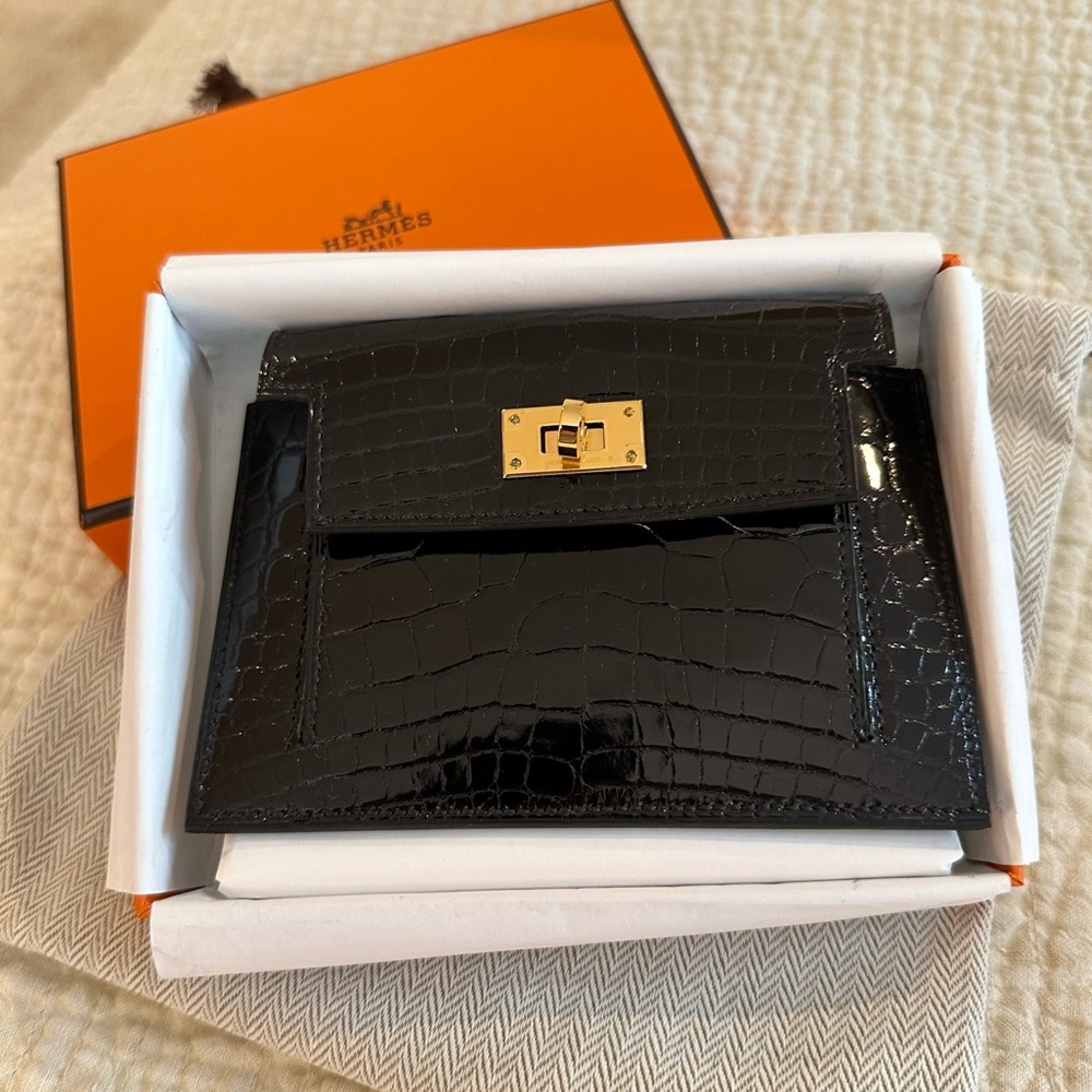 HERMES Shiny Alligator Kelly Pocket Compact Wallet Black 2023 NWT